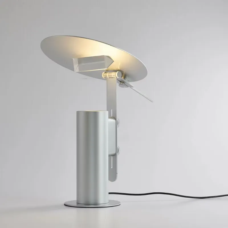 モダンでクリエイティブなシンプルレインボー雰囲気、目に優しい - Decor Lighting Table Lamps のレビューと価格