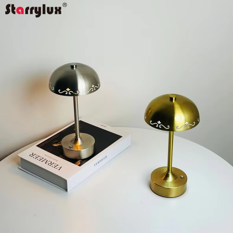 デンマーク製バッドUSB充電式テーブルランプタッチ調光ベッド - Decor Lighting Table Lamps のレビューと価格